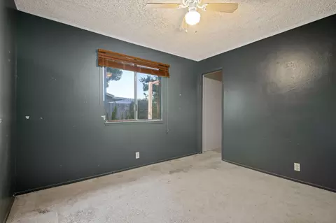 Bedroom - 4934 Alexander Dr, Oxnard, CA 93033 photo 2 of 5