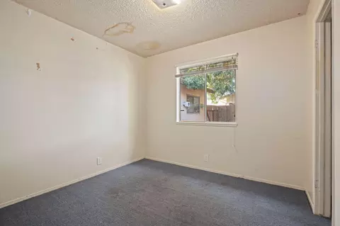 Bedroom - 4934 Alexander Dr, Oxnard, CA 93033 photo 3 of 5
