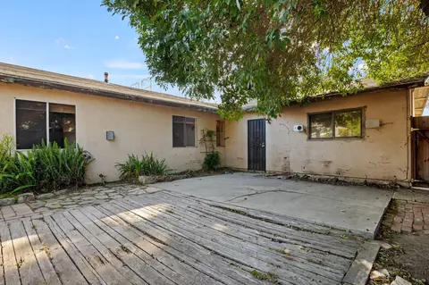 Exterior - 4934 Alexander Dr, Oxnard, CA 93033 photo 3 of 5
