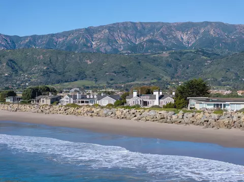 View/Area - 571 Sand Point Rd, Carpinteria, CA 93013 photo 3 of 7