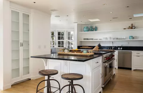 Kitchen - 571 Sand Point Rd, Carpinteria, CA 93013 photo 2 of 2