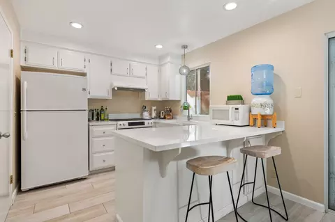 Kitchen - 625 Central Ave #B, Buellton, CA 93427 photo 1 of 2