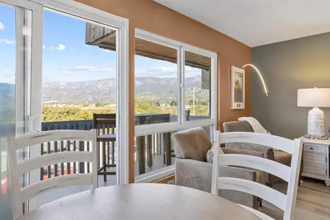 Dining - 4700 Sandyland Rd #23, Carpinteria, CA 93013 photo 3 of 3