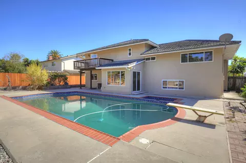 Exterior - 5964 Berkeley Rd, Goleta, CA 93117 photo 2 of 3