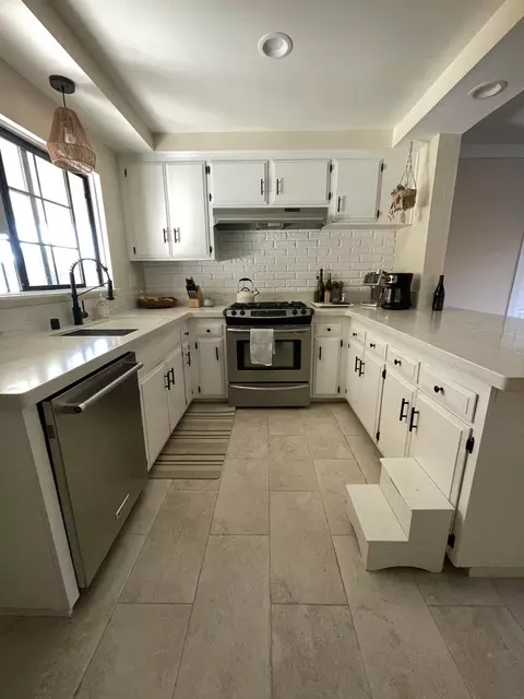 Kitchen - 90 Brandon Dr, Goleta, CA 93117 photo 1 of 2