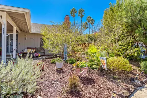 Exterior - 7295 Georgetown Rd, Goleta, CA 93117 photo 2 of 8