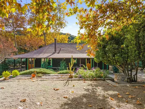 2250 Hermitage Rd, Ojai, CA 93023 photo 3