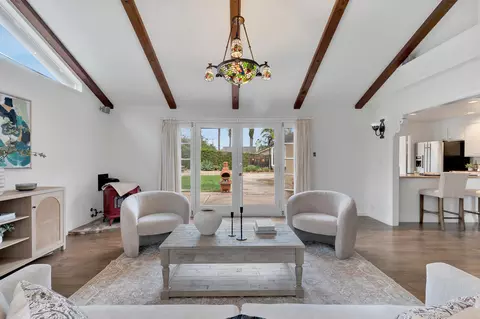 5404 Granada Way, Carpinteria, CA 93013