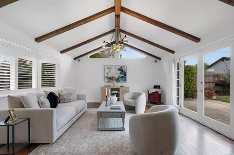 5404 Granada Way, Carpinteria, CA 93013 photo 3
