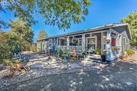 265 Perkins St, Los Alamos, CA 93440