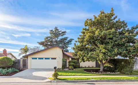 1425 Azalea Dr, Carpinteria, CA 93013