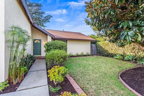 1425 Azalea Dr, Carpinteria, CA 93013 photo 3