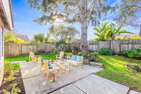 1425 Azalea Dr, Carpinteria, CA 93013 photo 21