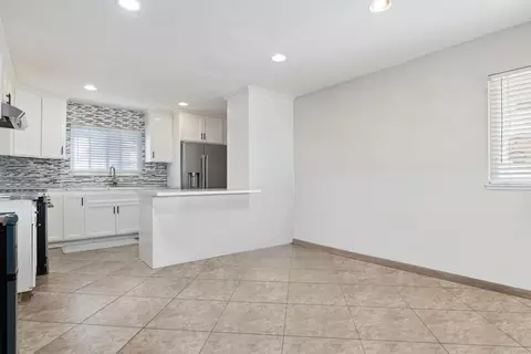 Other - 901 W Olive St, Oxnard, CA 93033 photo 2 of 4