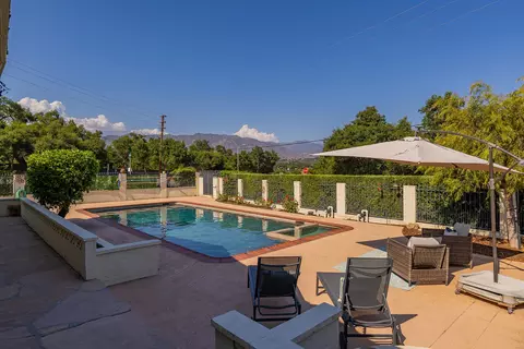 Exterior - 2027 Burnham Rd, Ojai, CA 93023 photo 2 of 13