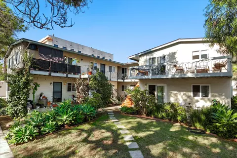 333 E Carrillo St, Santa Barbara, CA 93101