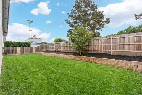 Exterior - 1220 W Lime Ave, Lompoc, CA 93436 photo 3 of 5