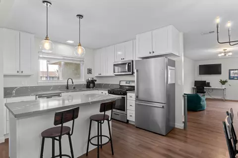 Kitchen - 1220 W Lime Ave, Lompoc, CA 93436 photo 4 of 8