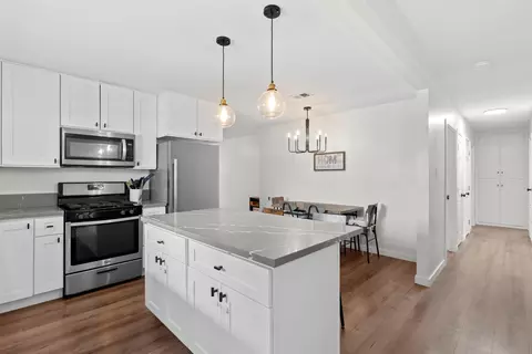 Kitchen - 1220 W Lime Ave, Lompoc, CA 93436 photo 3 of 8