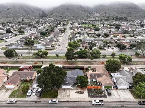 View/Area - 1220 W Lime Ave, Lompoc, CA 93436 photo 1 of 13