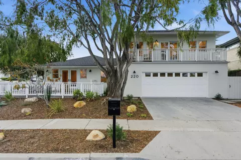 220 Santa Rosa Pl, Santa Barbara, CA 93109