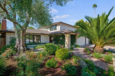 497 Camino Laguna Vis, Goleta, CA 93117