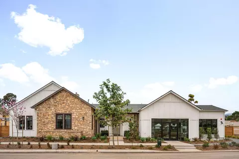 121 Polo Dr, Carpinteria, CA 93013