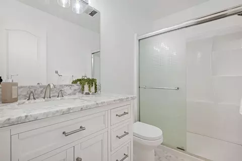 Bath - 4880 Sandyland Rd #48, Carpinteria, CA 93013 photo 1 of 1