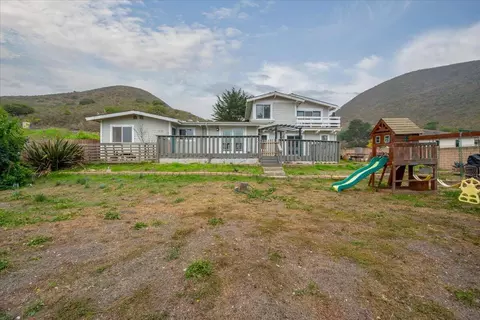 Exterior - 524 Avalon St, Lompoc, CA 93436 photo 10 of 10
