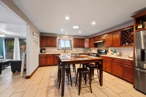 Kitchen - 524 Avalon St, Lompoc, CA 93436 photo 2 of 3