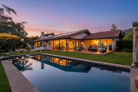 515 Del Oro Dr, Ojai, CA 93023