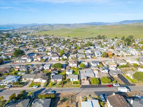 View/Area - 925 Pecho St, Morro Bay, CA 93442 photo 3 of 18