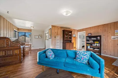 Living - 925 Pecho St, Morro Bay, CA 93442 photo 3 of 4