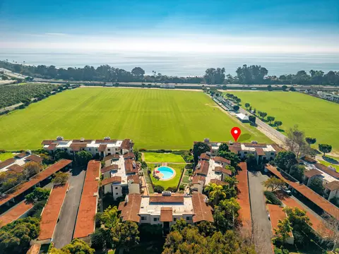 View/Area - 3375 Foothill Rd #923, Carpinteria, CA 93013 photo 3 of 6