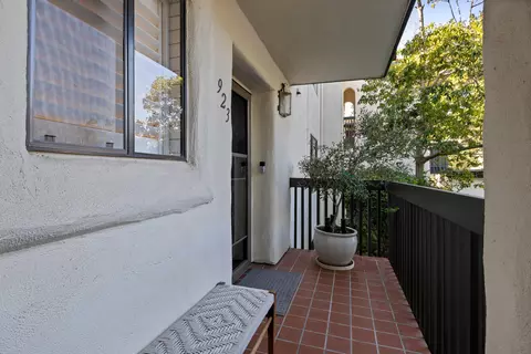 Exterior - 3375 Foothill Rd #923, Carpinteria, CA 93013 photo 2 of 3