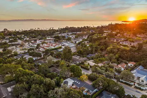 View/Area - 136 Olive Mill Rd, Montecito, CA 93108 photo 2 of 2