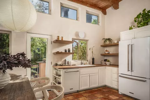 Kitchen - 3450 Thacher Rd, Ojai, CA 93023 photo 1 of 2