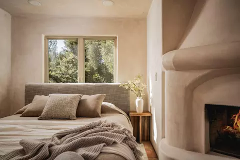 Bedroom - 3450 Thacher Rd, Ojai, CA 93023 photo 3 of 5
