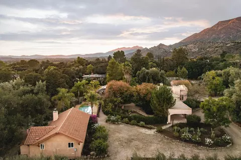 View/Area - 3450 Thacher Rd, Ojai, CA 93023 photo 3 of 4