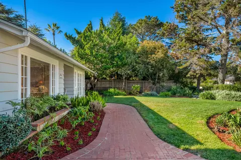 Exterior - 138 Serafin Way, Carpinteria, CA 93013 photo 10 of 14