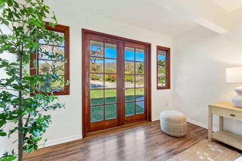 Entry Way - 138 Serafin Way, Carpinteria, CA 93013 photo 3 of 3