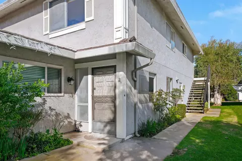 Exterior - 5940 Birch St #2, Carpinteria, CA 93013 photo 2 of 4