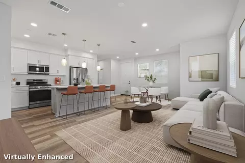 611 Winchester Dr, Oxnard, CA 93036 photo 1