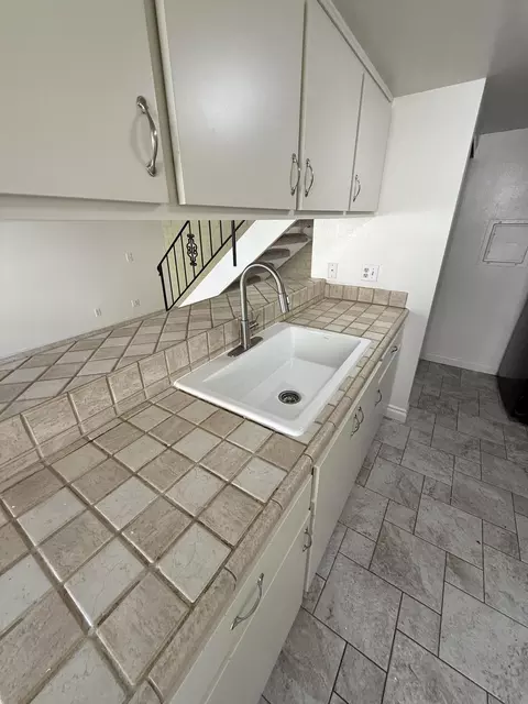 1051 Bailard Ave #2, Carpinteria, CA 93013 photo 4