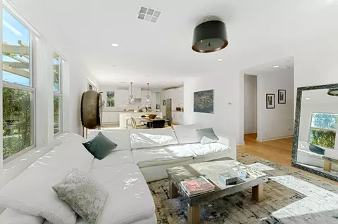 Living - 4009 Green Heron Spring Dr, Carpinteria, CA 93013 photo 2 of 2