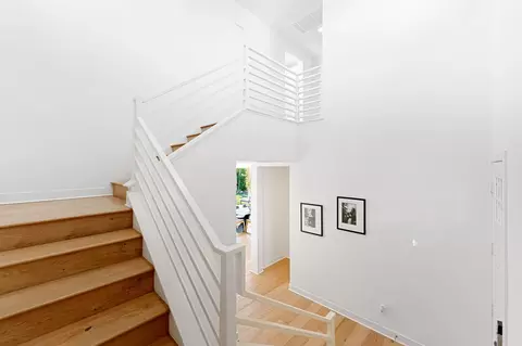 Entry Way - 4009 Green Heron Spring Dr, Carpinteria, CA 93013 photo 5 of 5