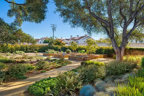 View/Area - 4009 Green Heron Spring Dr, Carpinteria, CA 93013 photo 4 of 8
