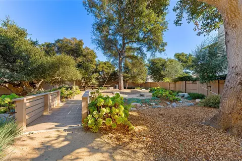 Exterior - 4009 Green Heron Spring Dr, Carpinteria, CA 93013 photo 4 of 14