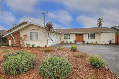 570 Amherst Dr, Goleta, CA 93117