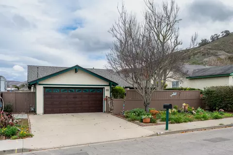 512 S O Pl, Lompoc, CA 93436